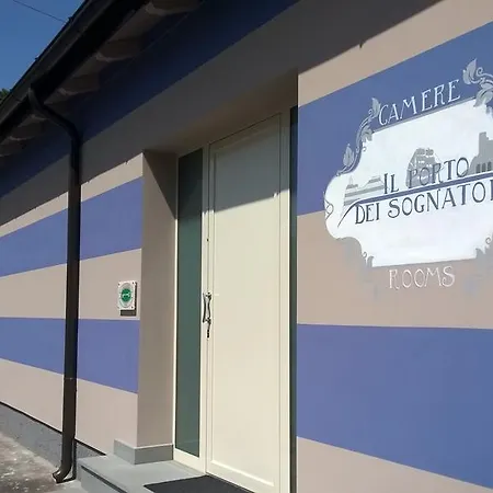 Il Porto Dei Sognatori Maison d'hôtes *